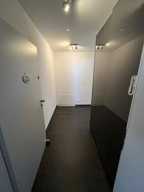 Eingang Wohnung/Gadrobe - 