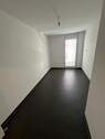 Zimmer 2 - 