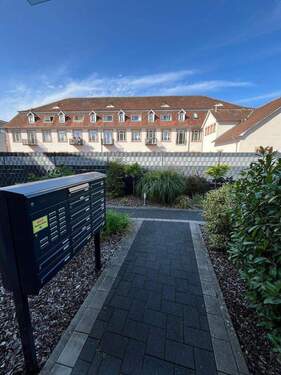 Eingangsbereich Briefkasten - 