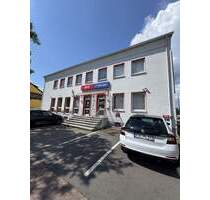 Großzügige Gewerbefläche mit Werkstatt und Stellplätzen im Innenhof - zentrale Lage in Frankfurt am Main [HMR-O03E01]