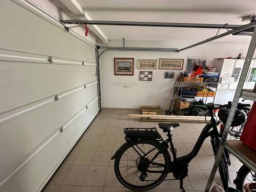Garage - 