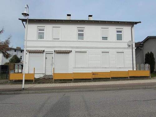 Hauptstr. 62 - Mehrfamilienhaus, Wohnhaus in Sassnitz