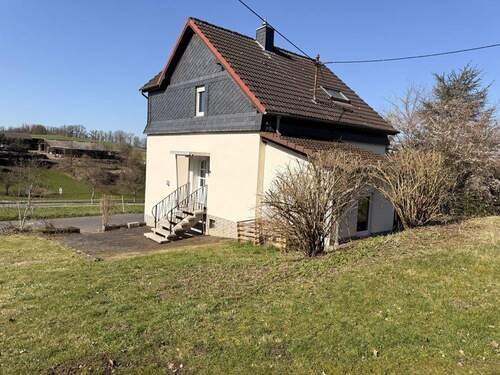 Bild 3 - 3 Zimmer Einfamilienhaus in Mittelhof