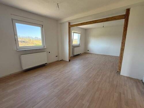 Wohn-/ Esszimmer EG - 