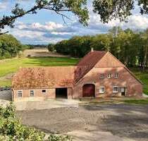 *PREISREDUZIERUNG - Ländliches Anwesen mit großem Grundstück in Holdorf