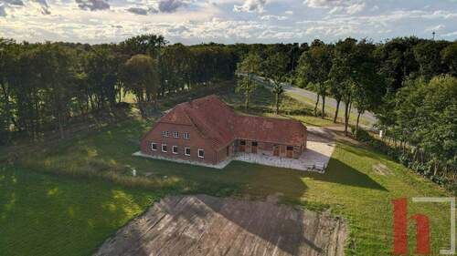 Außenansicht / Luftbild - 