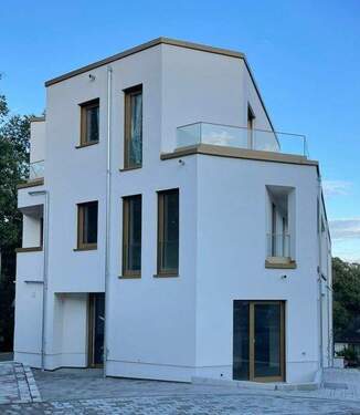 Königstein Außenansicht - Etagenwohnung mit 111,20 m&sup2; in Königstein im Taunus zum Kaufen