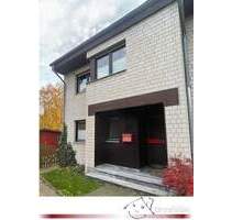 Familienfreundliches Eckhaus Nähe Feldrandlage in Grevenbroich - Hemmerden