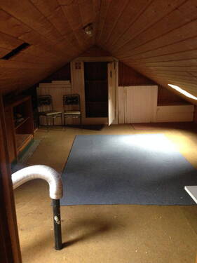 Dachbodenabteil - 