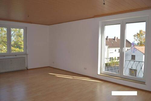 Bild 2 - 5 Zimmer Etagenwohnung zum Kaufen in Sulzbach-Rosenberg