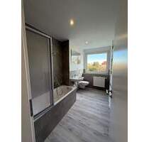 Große 4-Zimmer Wohnung in grüner Umgebung mit Garten und Garage - Zwenkau OT Großdalzig