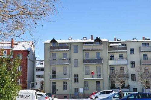 Bild 3 - schöne, geräumige 3-Zimmer Wohnung im Frankendamm, Frankenvorstadt DG