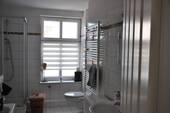 Bad - Etagenwohnung mit 83,80 m&sup2; in Stralsund zur Miete