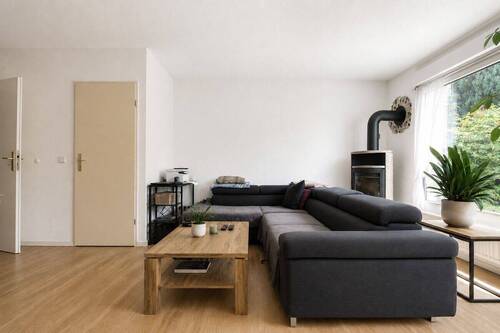 Wohn- Esszimmer - 