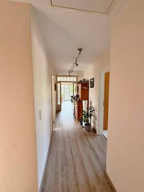Wohnung OG - Flur - 