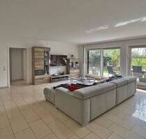 Immobilien-Richter: Elegante 3-Zimmer-Wohnung mit Traumgarten in Toplage von Düsseldorf-Ludenberg