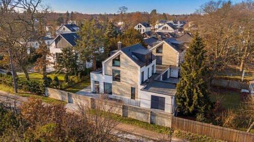 Hausansicht - 7 Zimmer Einfamilienhaus in Grünwald