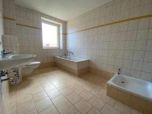 Bad - 2 Zimmer Etagenwohnung in Stralsund