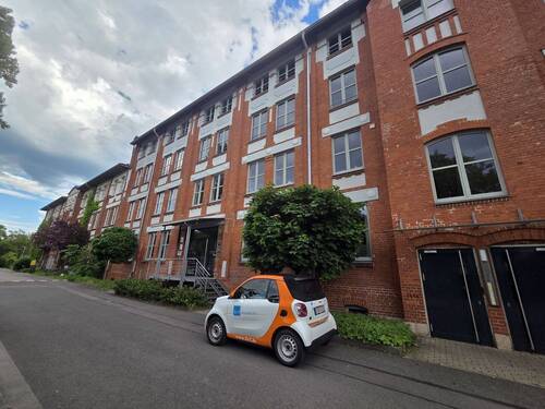 Hausansicht - 5 Zimmer Etagenwohnung zur Miete in Erfurt