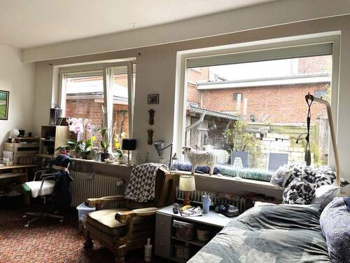 großes Zimmer Anbau - 