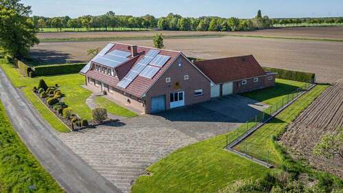 Seitenansicht - Mehrfamilienhaus, Wohnhaus in Dohren