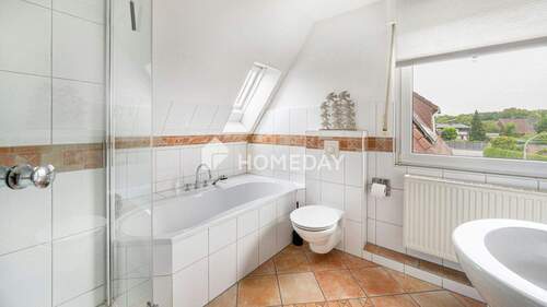 1. OG Badezimmer 3 - 