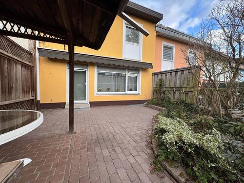 Terrasse - 6 Zimmer Reihenmittelhaus in Fürth