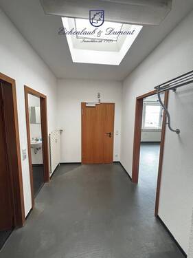 Zugang zu hinterem Treppenhaus - 