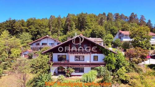 Startbild- Südansicht - ***Charmantes Landhausjuwel mit viel Platz und traumhaftem Fernblick a. d. Sonnenwald!!***