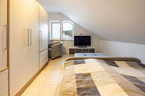 Schlafzimmer - Etagenwohnung mit 73,00 m&sup2; in Sundern zum Kaufen