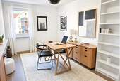 Arbeitszimmer mit KI bearbeite - 