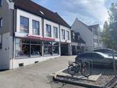 Apotheke im Ort - 
