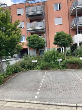 Bild 1 - Behinderten, neuwertige 2Z mit Ter. In Augsburg-Herrenbach