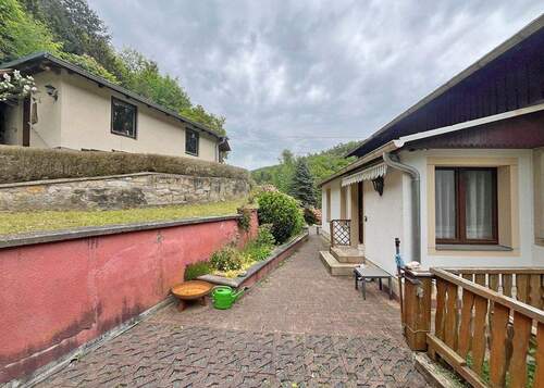 Ansicht Haus und Werkstatt - 