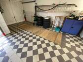 Garage mit Grube - 