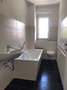 Bild 16 - Etagenwohnung mit 105,00 m&sup2; in Glauchau zur Miete
