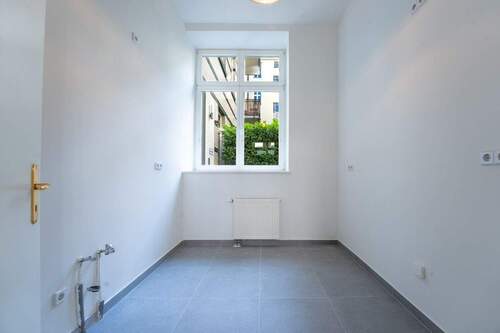 Kitchen - 