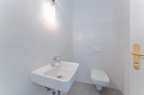 Guest WC - 