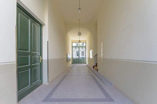 Exit from the inner courtyard to Marienstraße - 