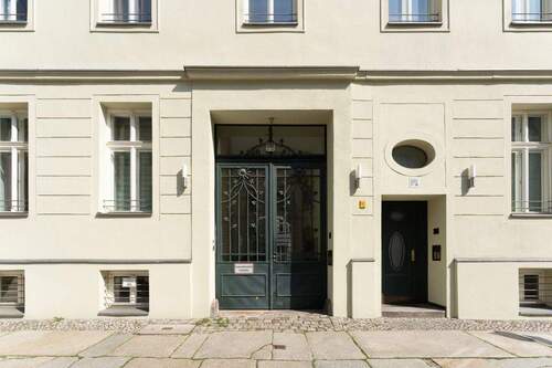 House entrance gate - 