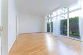 Living and dining area - 
