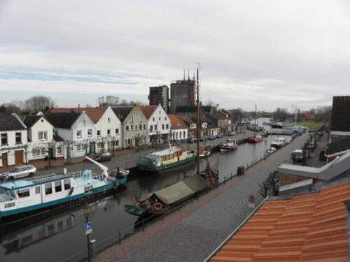 Ausblick auf den Hafen - 