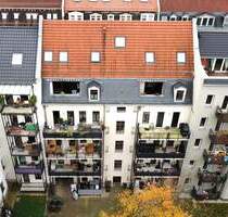 JETZT INVESTIEREN - Optimal geschnittene 3-Raum-Wohnung mit großem Balkon und Tageslichtbad - Leipzig Anger-Crottendorf