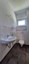 Gäste-WC mit Dusche im EG Beispiel - 