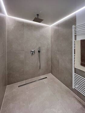 Bodengleiche Dusche - 