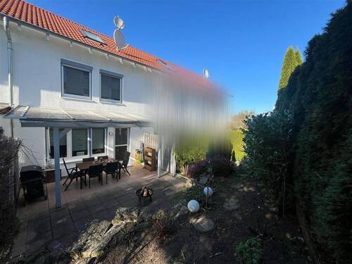 Rückseite Haus - 5 Zimmer Reihenmittelhaus in Frickenhausen-Tischardt