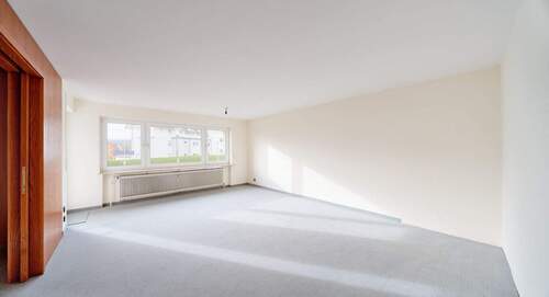 Wohnzimmer - 4 Zimmer Etagenwohnung zum Kaufen in Freudenstadt