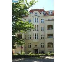Vermietete Dachgeschosswohnung am Kolberger Platz - Berlin Schmargendorf