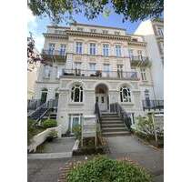 Endetage: Modernisierte Altbauperle mit Panorama und Kaminromantik - Hamburg Rotherbaum