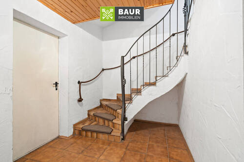 Treppe UG - Reihenmittelhaus mit 159,70 m&sup2; in Ravensburg zum Kaufen